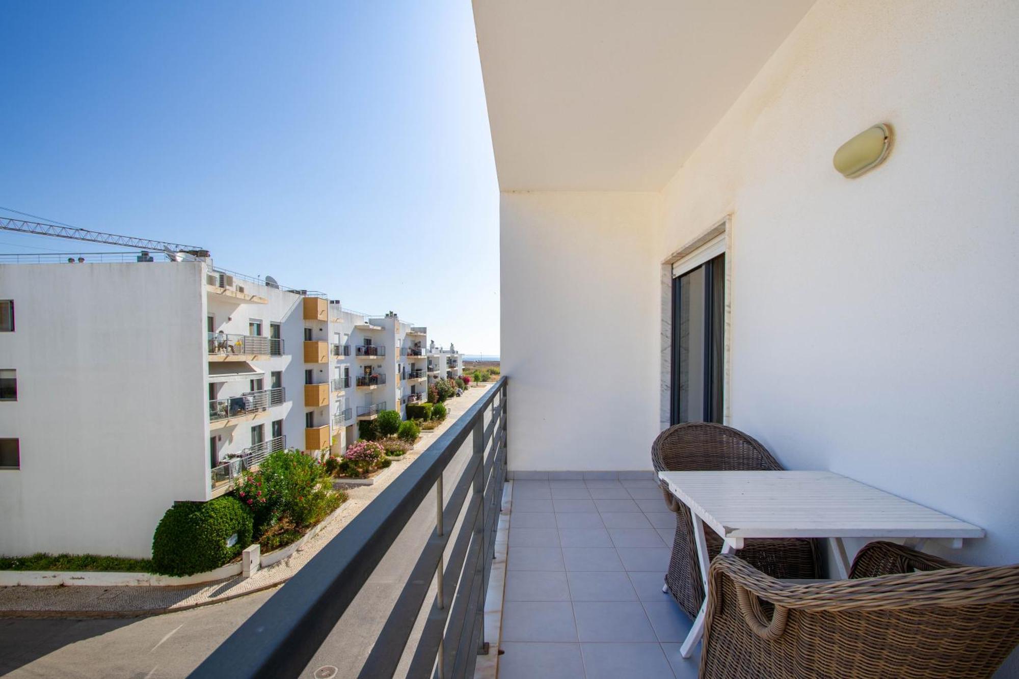 Casa Happiness, Swimming Pool, Fast Wifi, Parking Apartment Lagos Exterior photo